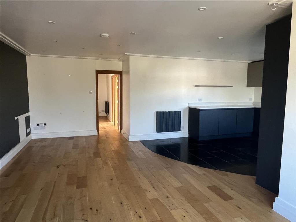 Property photo 2 of 9 Photo 2