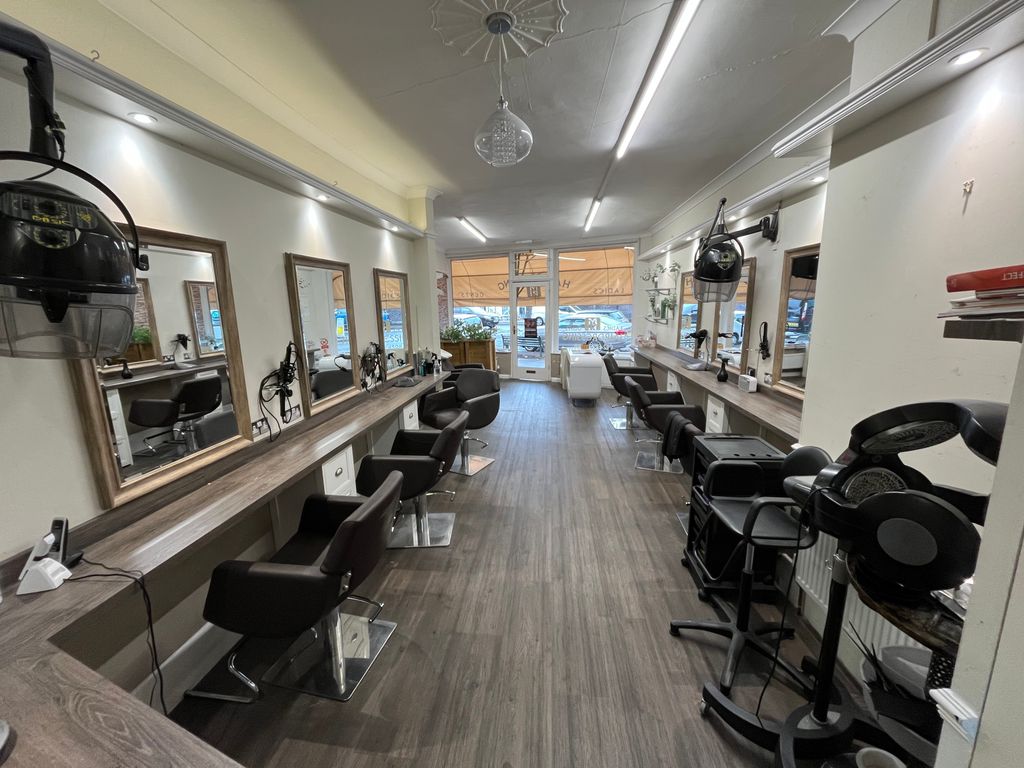 Property photo 3 of 5