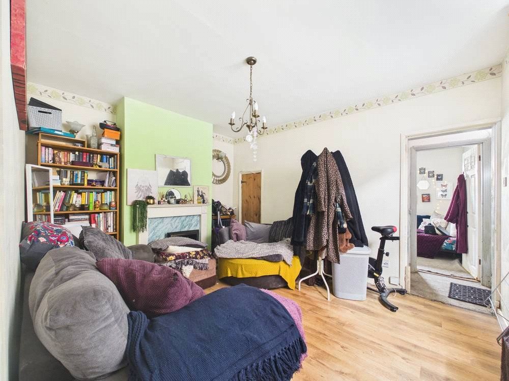 Property photo 3 of 11 Picture No. 04