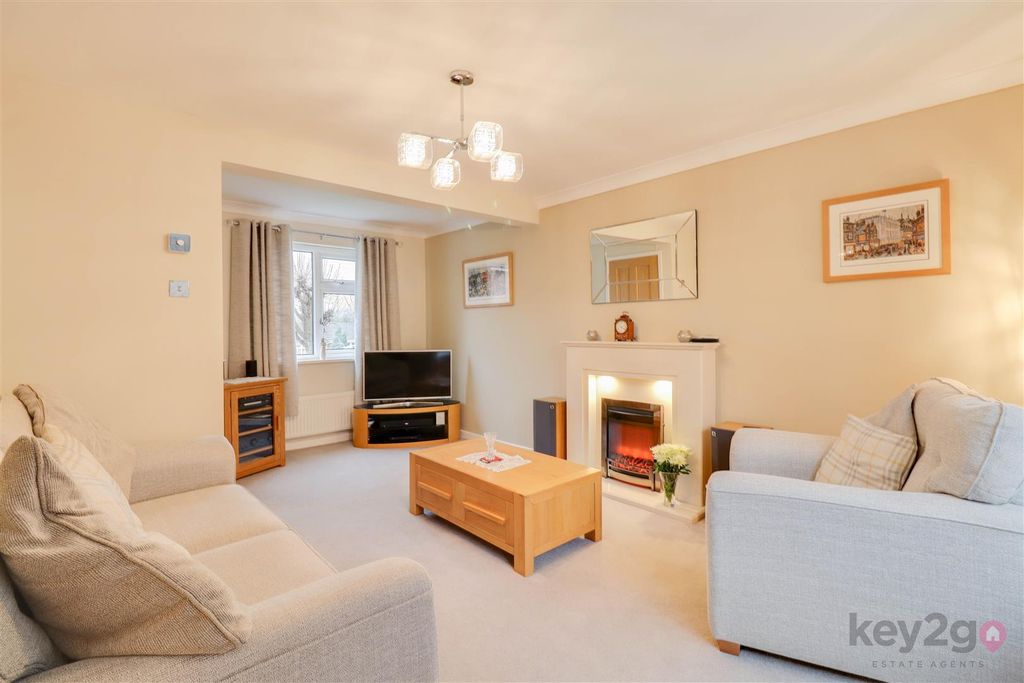 Property photo 2 of 27 Img_5381-Img_5383.Jpg