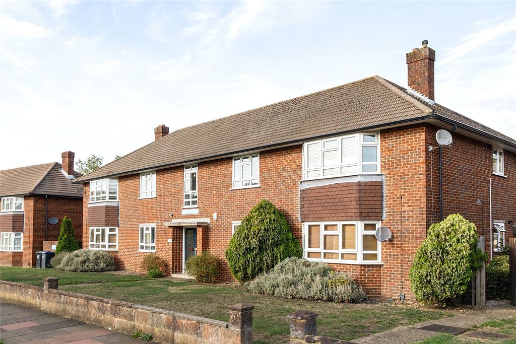 Property photo 1 of 18 Picture No. 01