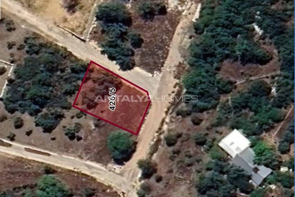 Property photo 1 of 2