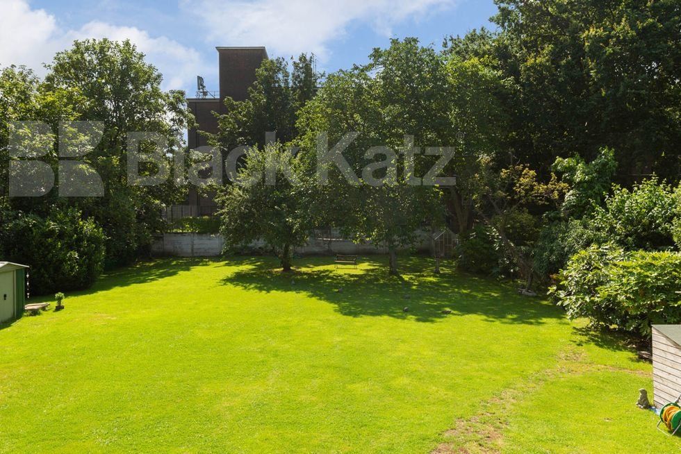 Property photo 2 of 2