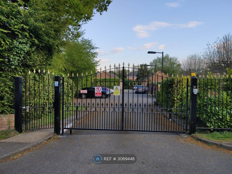 Property photo 2 of 11 Ashley Court Entrance