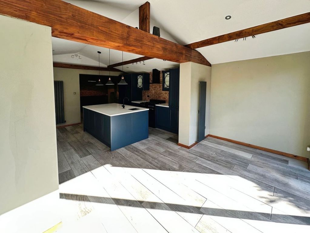 Property photo 3 of 10 Image 3