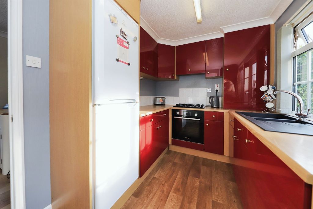 Property photo 3 of 17