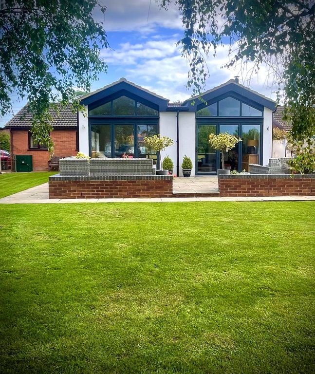 Property photo 1 of 23