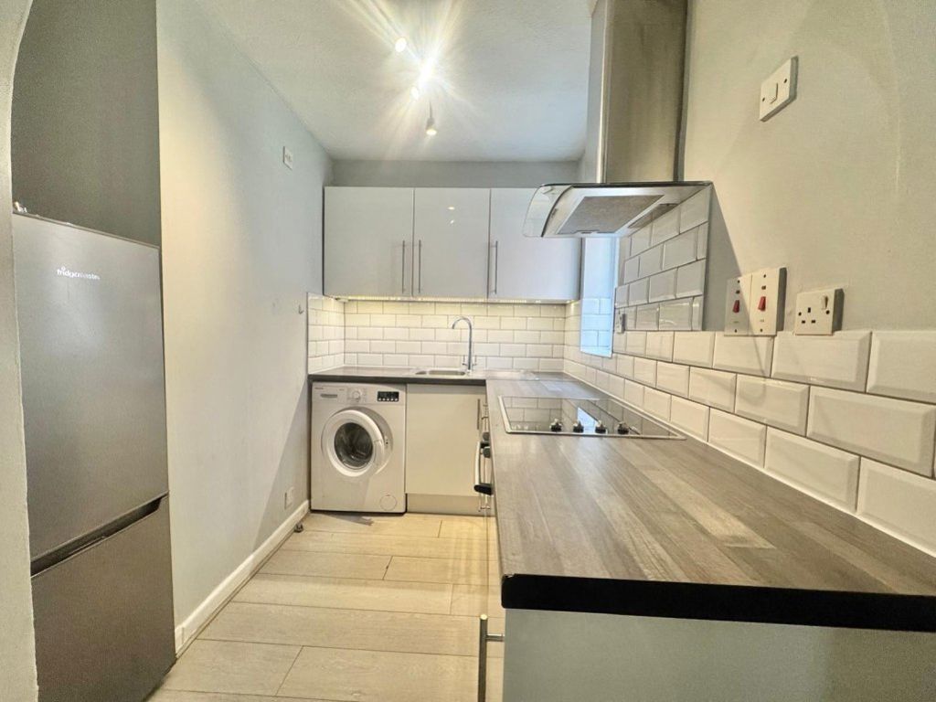 Property photo 2 of 4