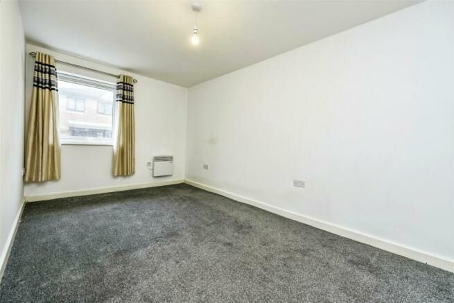 Property photo 3 of 5