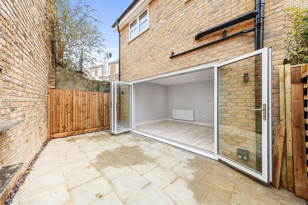 Property photo 3 of 16 094A5256.Jpg