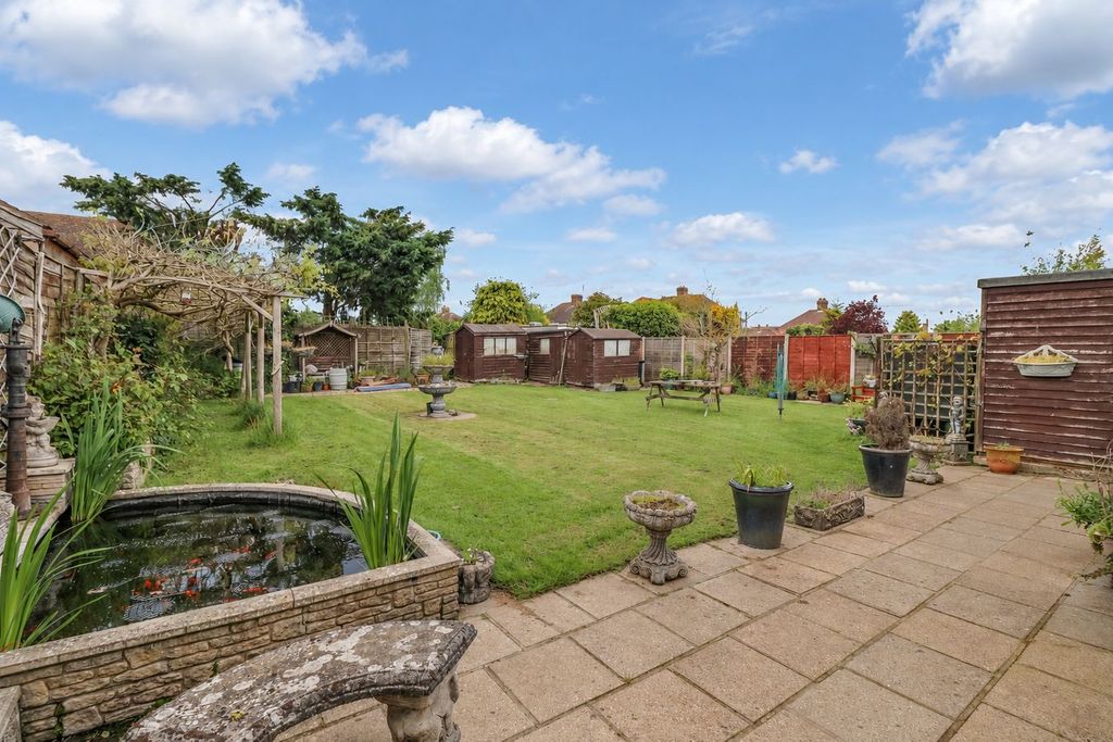 Property photo 2 of 15