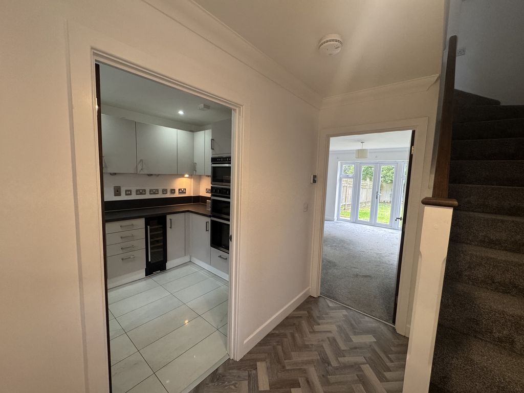 Property photo 2 of 9 Img_1864