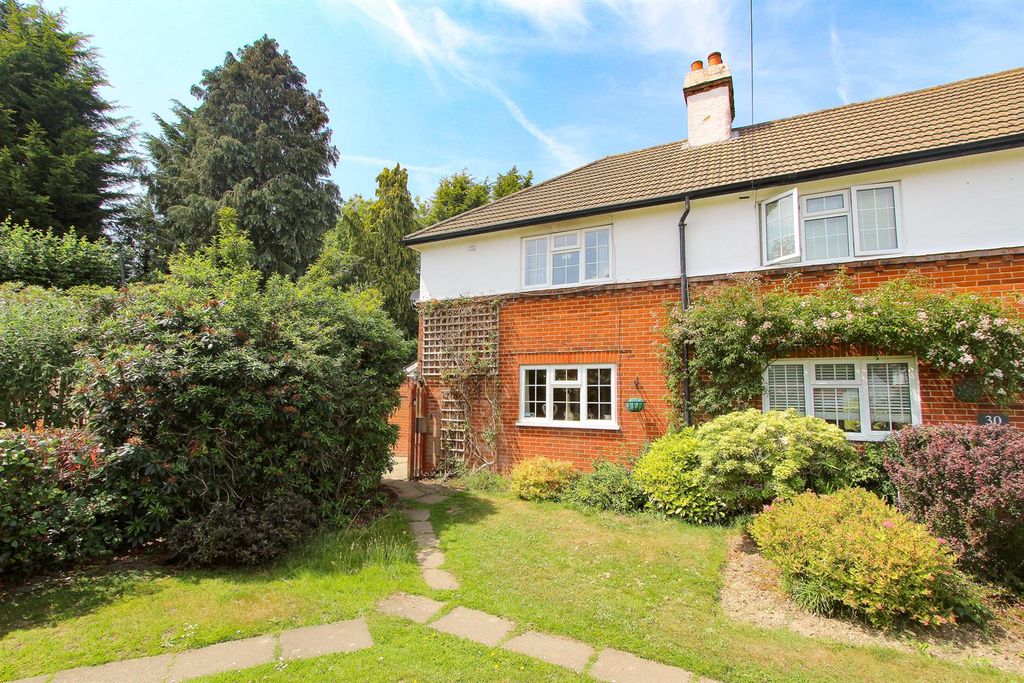 Property photo 1 of 27 Front.Jpg