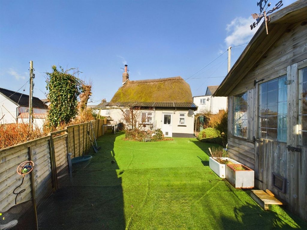 Property photo 1 of 16 Garden