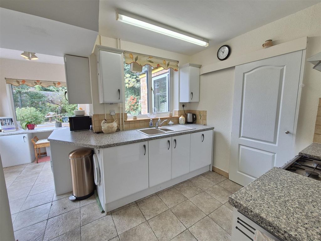 Property photo 3 of 23 20251016_125740.Jpg