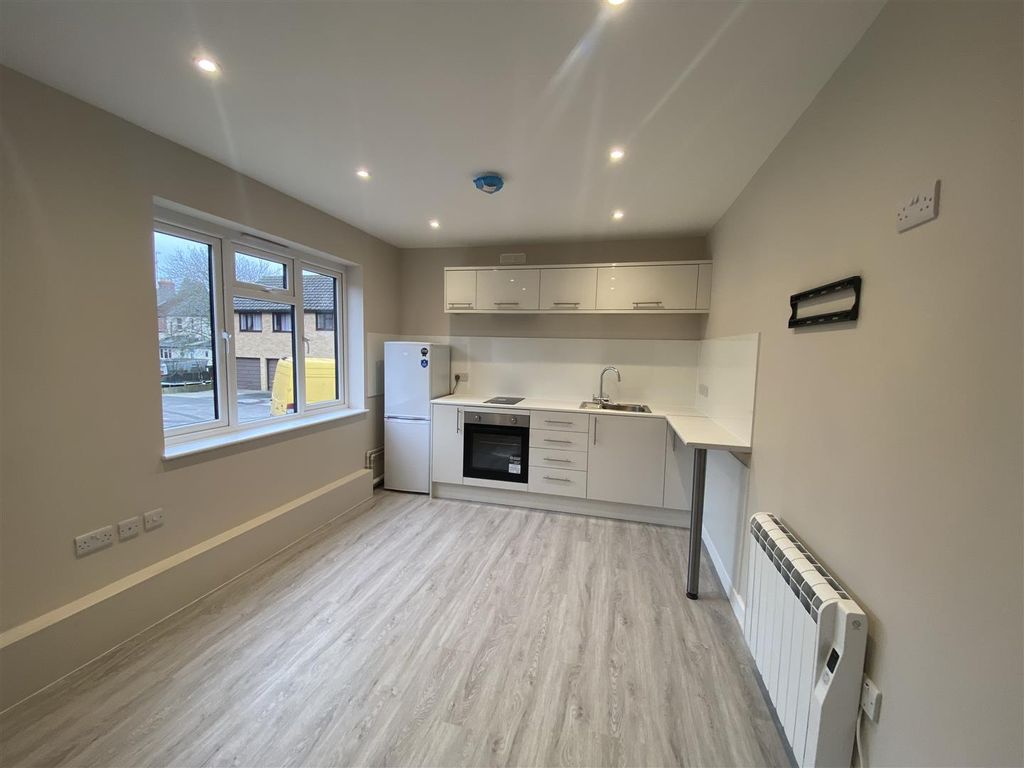 Property photo 1 of 3 Kitchen