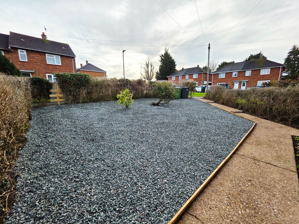 Property photo 2 of 30