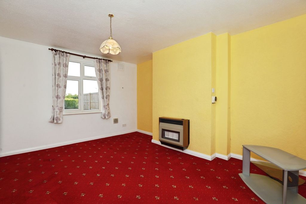 Property photo 3 of 17 Photo