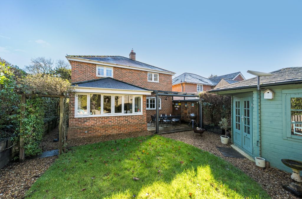 Property photo 3 of 16