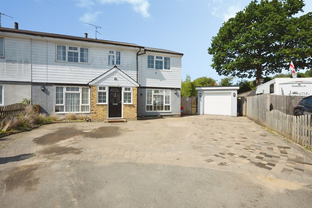 Property photo 1 of 22