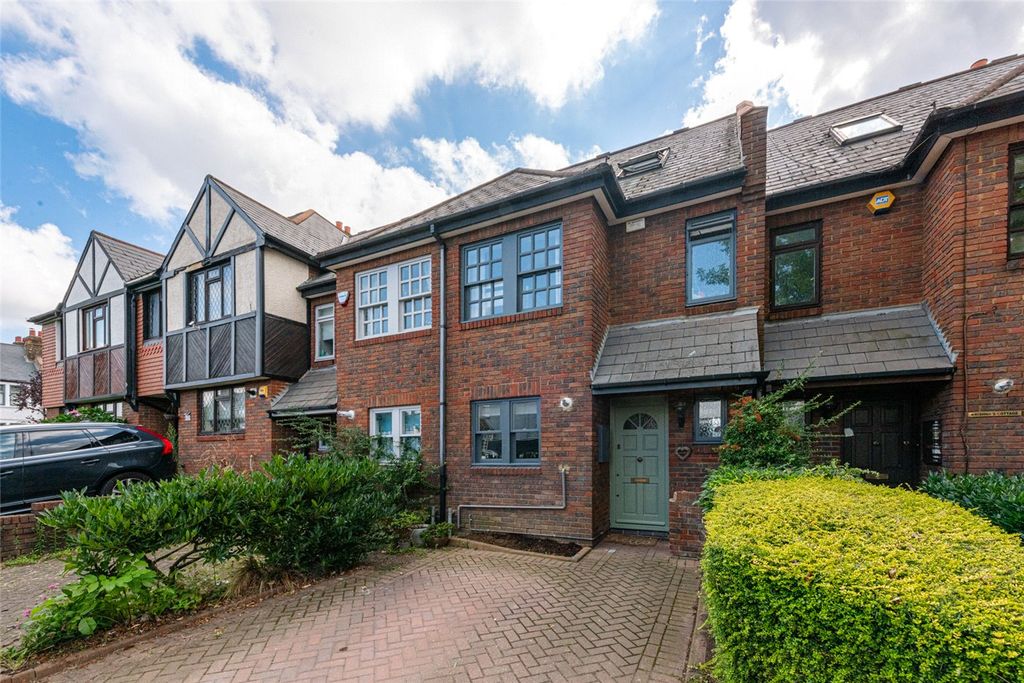 Property photo 3 of 12 Picture No. 36