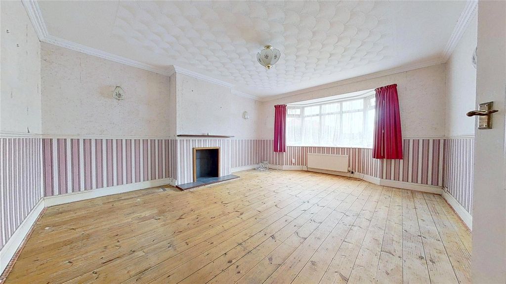 Property photo 3 of 13 Picture No. 02