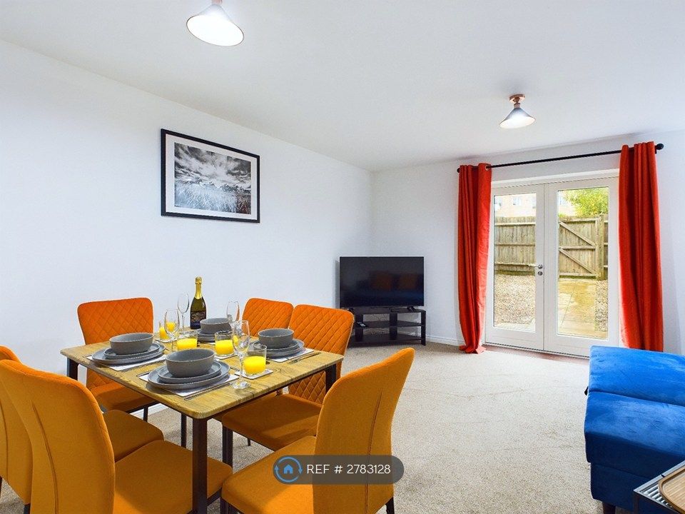 Property photo 1 of 35