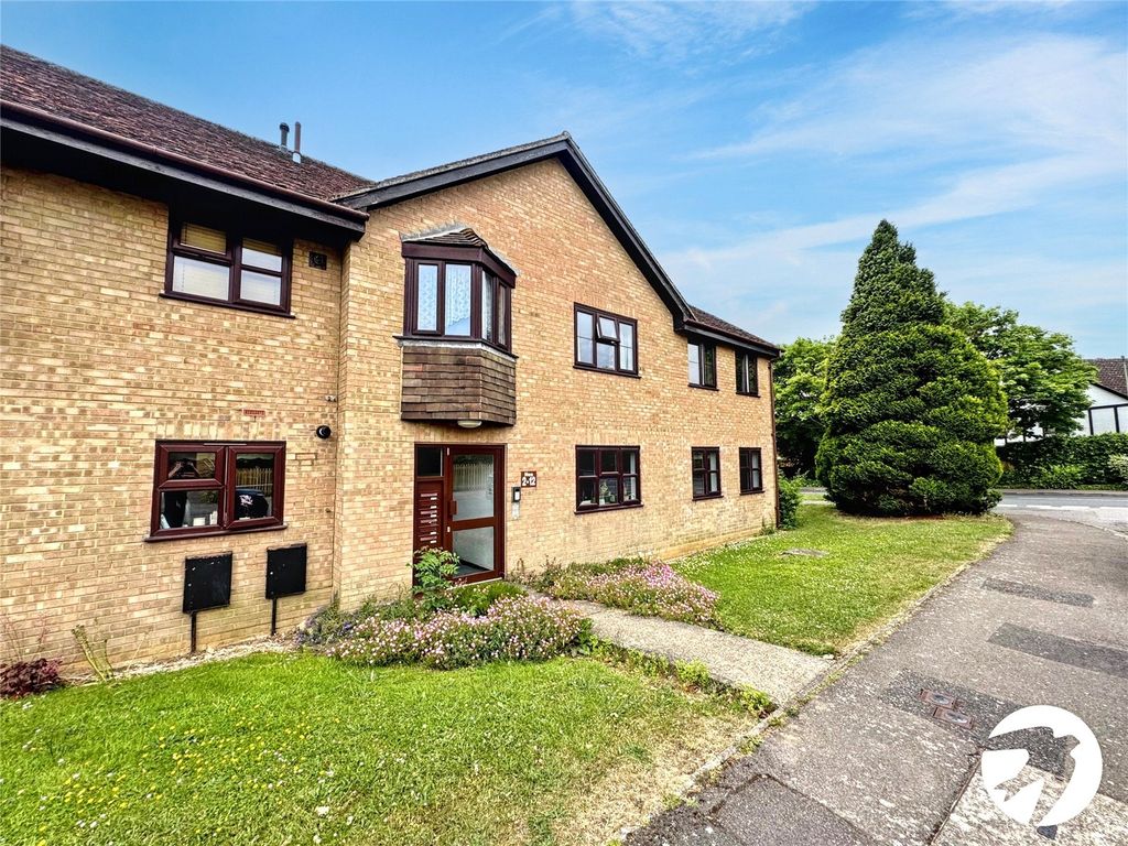 Property photo 1 of 14 External