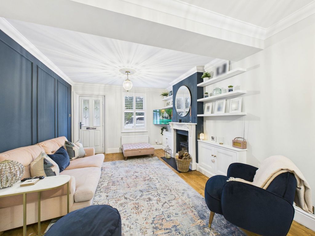 Property photo 2 of 16