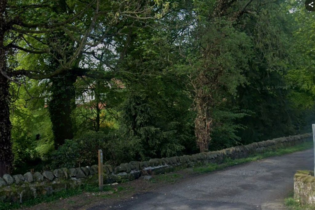 Property photo 3 of 5