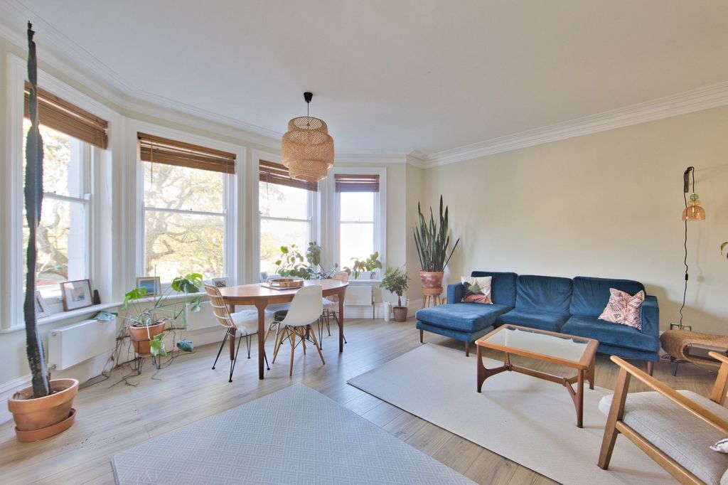 Property photo 2 of 16 Picture No. 46