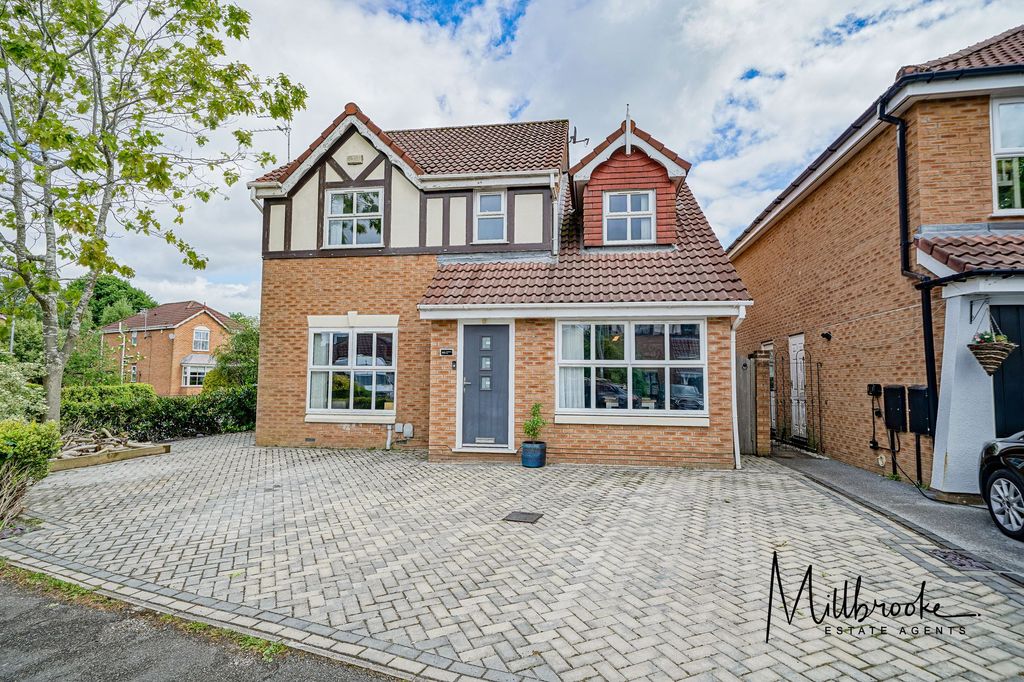 Property photo 1 of 37