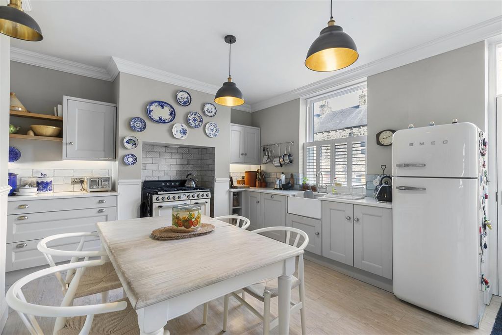 Property photo 3 of 28 Img_2628.Jpg