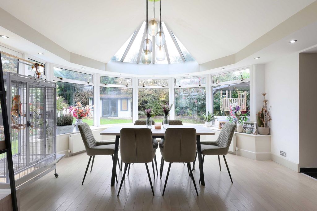 Additional image 6 of 6 bed detached house for saleSeeleys Close, Beaconsfield, Buckinghamshire HP9
