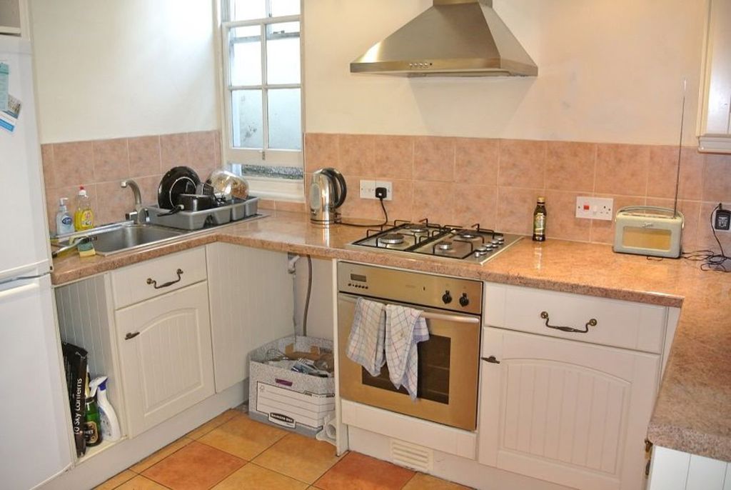 Property photo 3 of 8