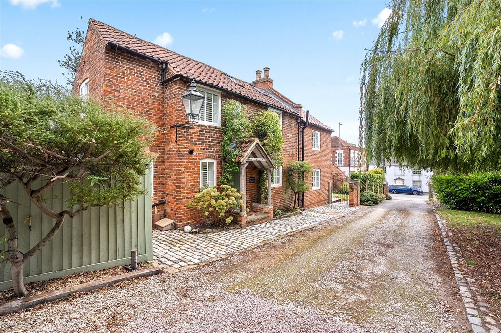 Property photo 1 of 31 Picture No. 43