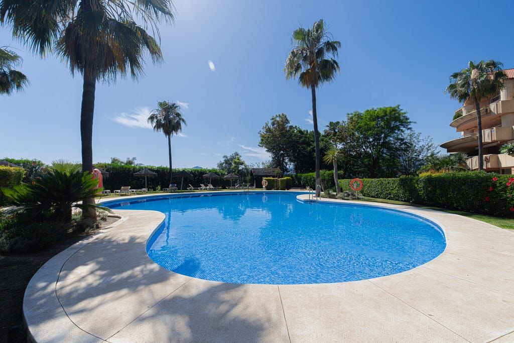 Property photo 3 of 24 Marbella Penthouse Esmara413 3