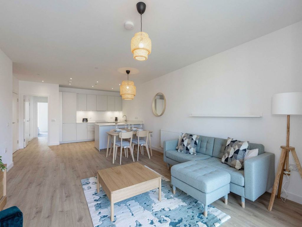 Property photo 2 of 9 Openplan-3