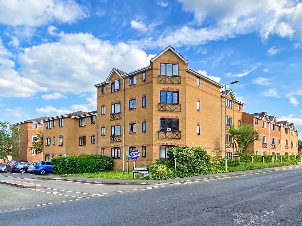 Property photo 1 of 7 1