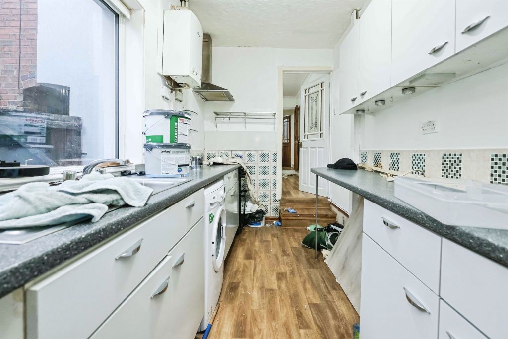 Property photo 3 of 17