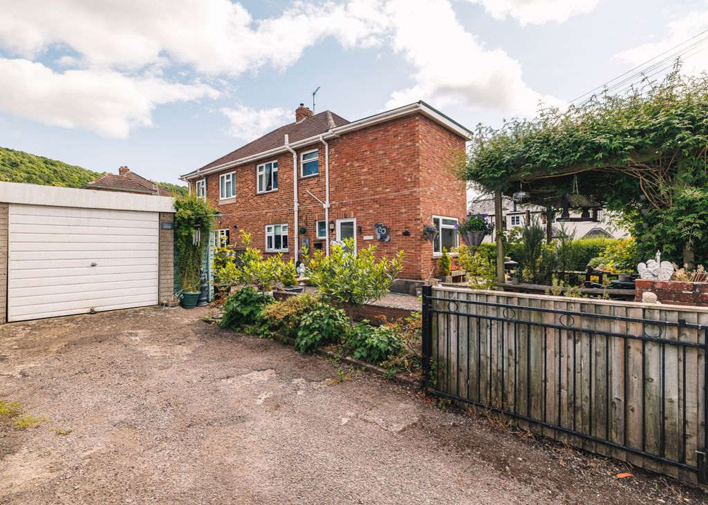 Property photo 1 of 15 Picture No. 37