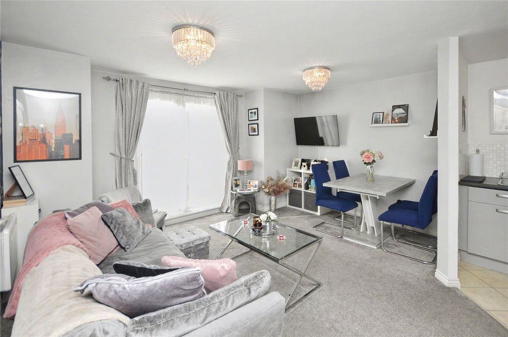 Property photo 2 of 10 Picture 2