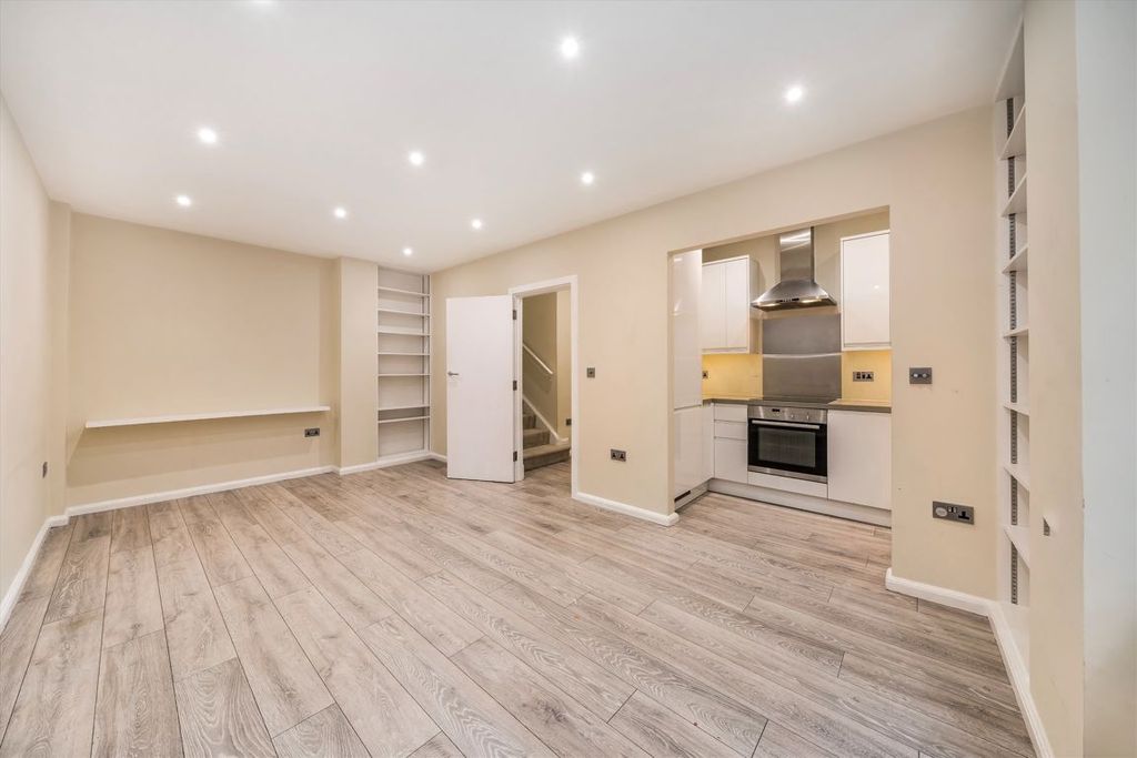 Property photo 2 of 4