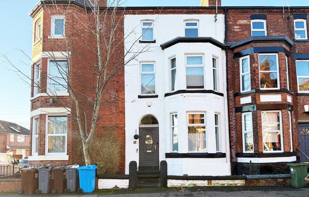 Property photo 1 of 7 Photo 0