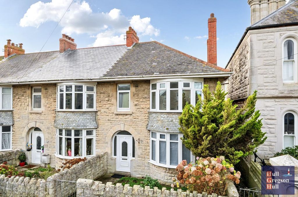 Property photo 1 of 16 A313Af63-041c-4Ed7-Ade8-53d187Df7E6F.Jpg