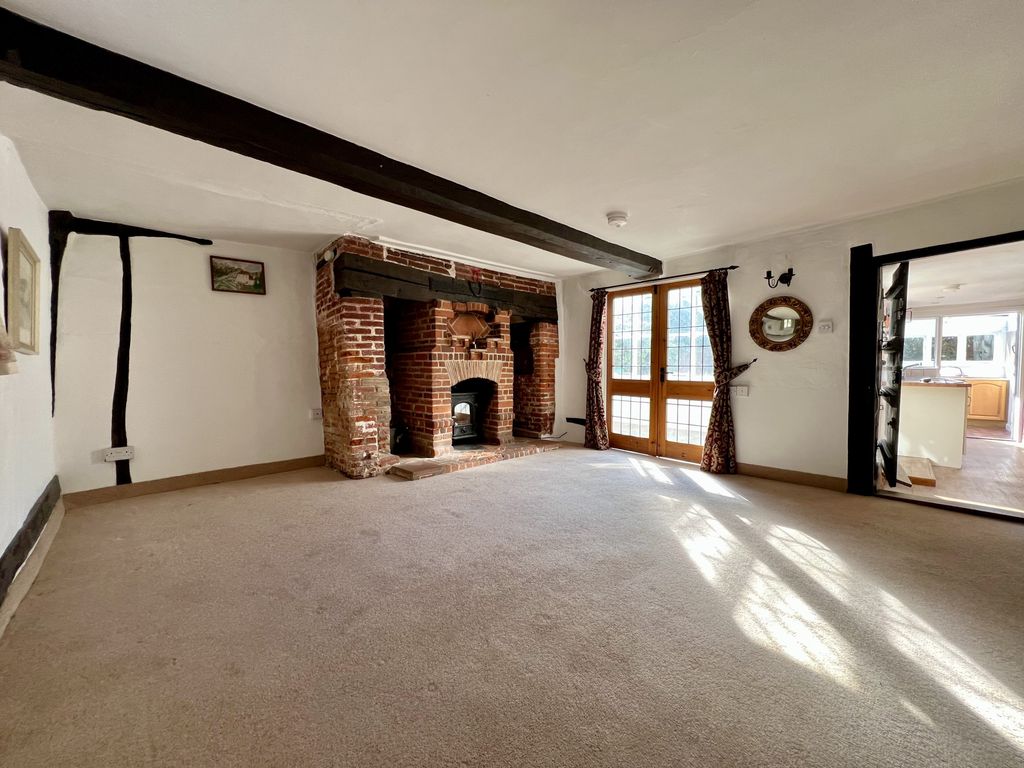 Property photo 2 of 16
