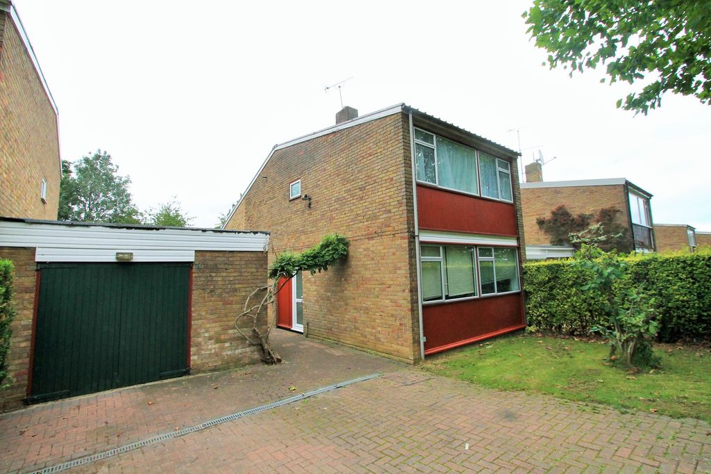 Property photo 1 of 10