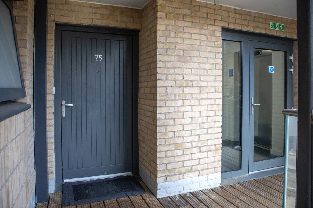 Property photo 2 of 10 Picture No. 09