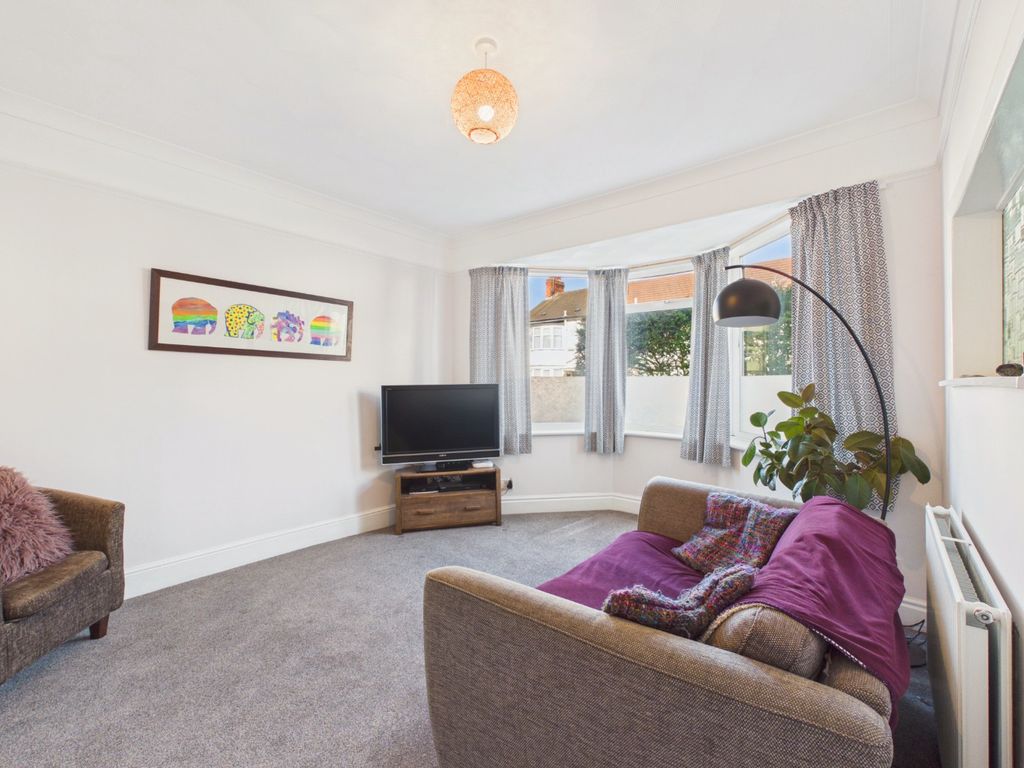 Property photo 3 of 15 5541848