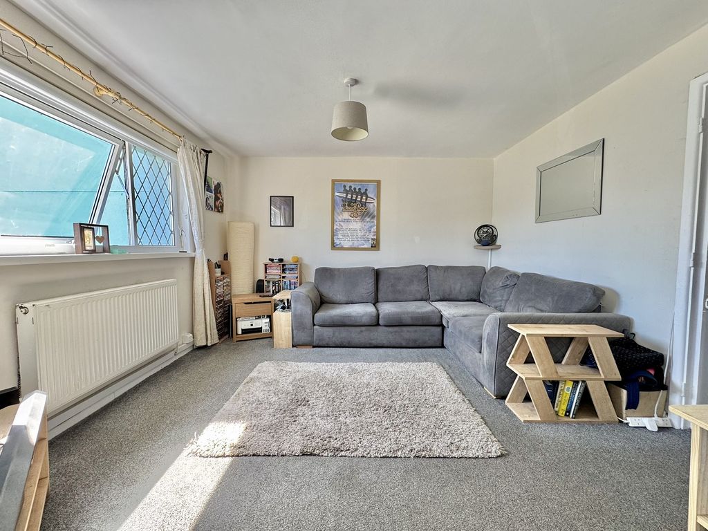 Property photo 2 of 13 Not Specified